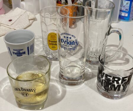 色々な酒メーカーの限定グラス